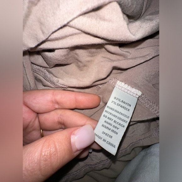 Taupe light brown beige tank top - medium - Picture 3 of 4